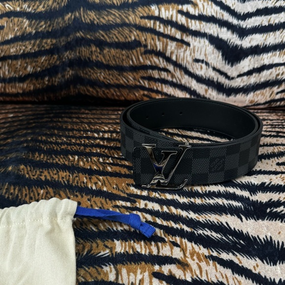 Louis Vuitton Damier belt size 32 - Picture 1 of 4